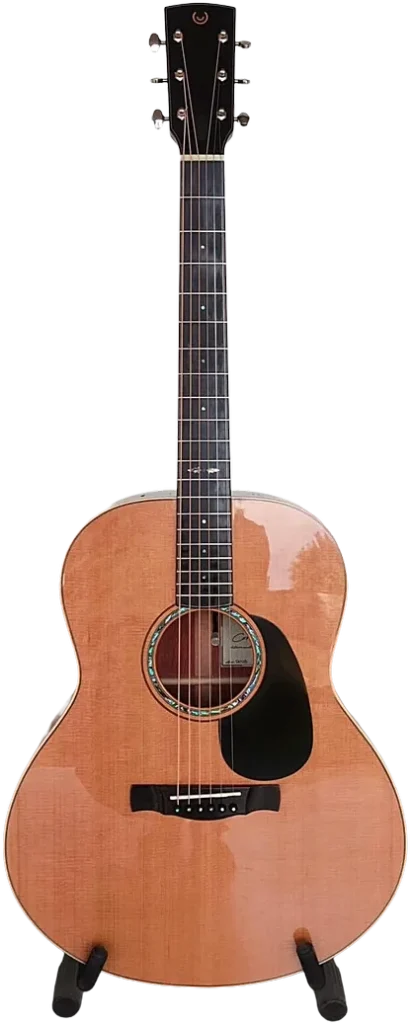 Chitarra acustica Corsalini Grand Auditorium Standard - Modello Short Scale con top in Abete e design classico